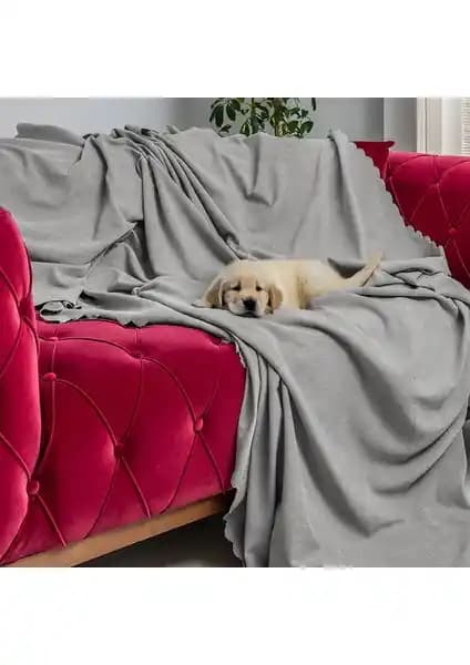 Latuda Kaymaz Koltuk Örtüsü ile Jakarlı Desenli Kaymaz Koltuk Şalı Kıyaslama