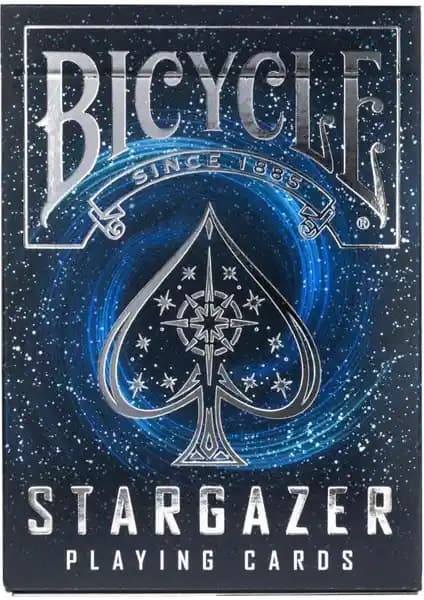 Bicycle Stargazer Oyun Kartları Uzayın Büyüleyici Dünyasını Yansıtan Tasarımlarla Güçleniyor