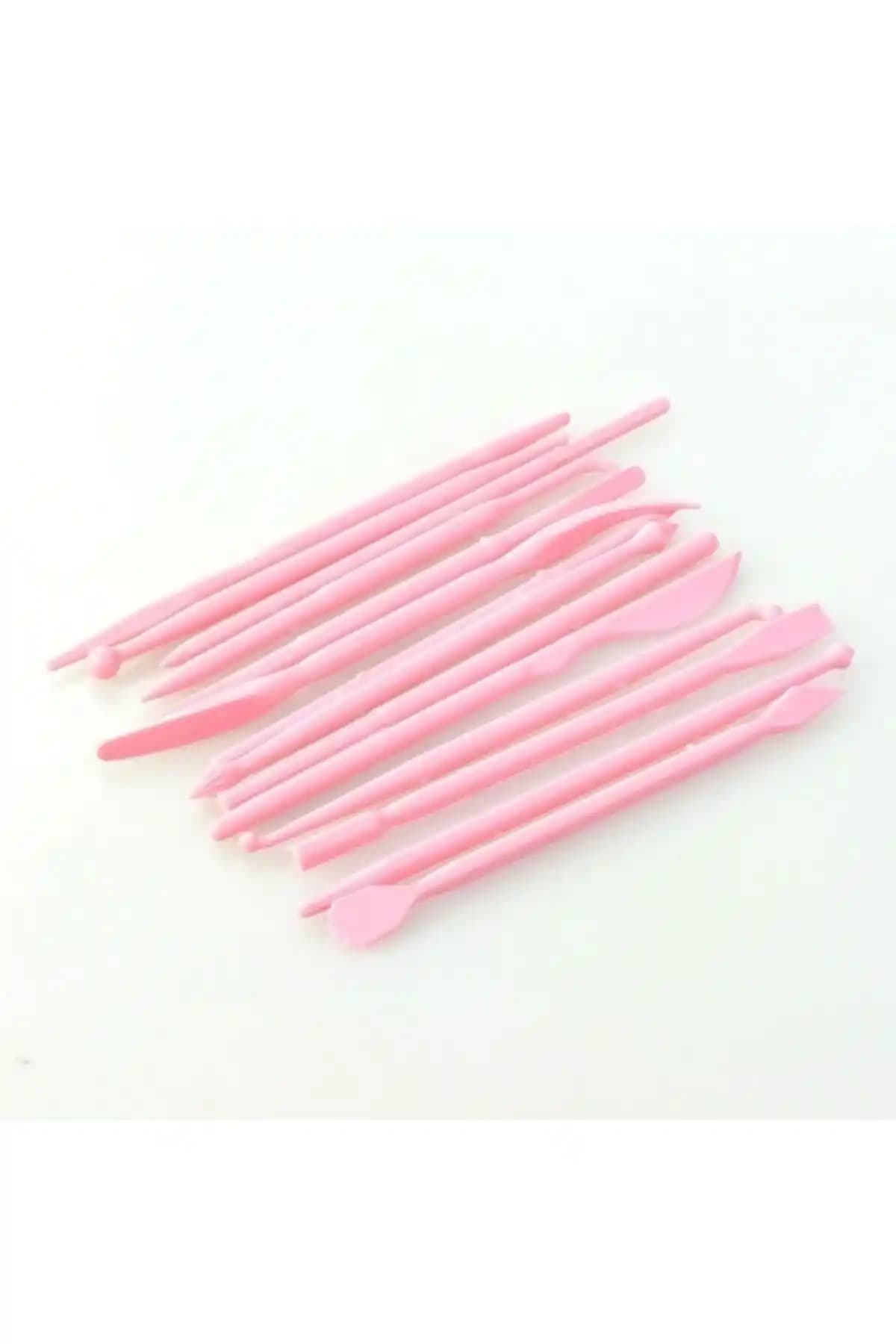 28 uçlu set ile ince hatlar ve zarif süslemeler için marzipan ve şeker hamuru dekorasyonu