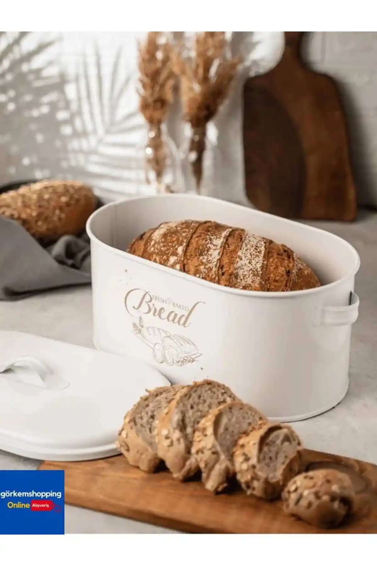 Beyaz İtalyan Tarzı Metal Ekmeklik: Kapaklı ve Dayanıklı Şık Mutfak Depolama