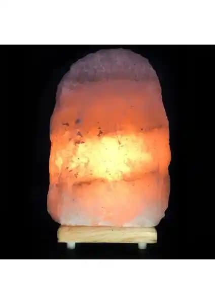 Doğal Tuz Lambası: Masa Üstü Kablolu Model ile Yatak Odasında Sakin Ambiyans Yaratır