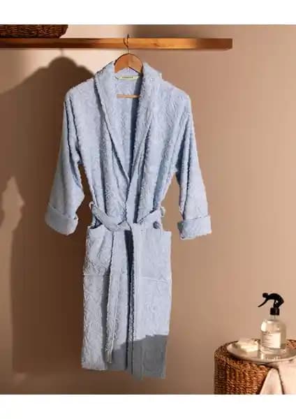 Madame Coco Roesia Kadın Bornozu: Pamuklu Kumaş, Emicilik, Hızlı Kuruma ve Bakım Bilgileri