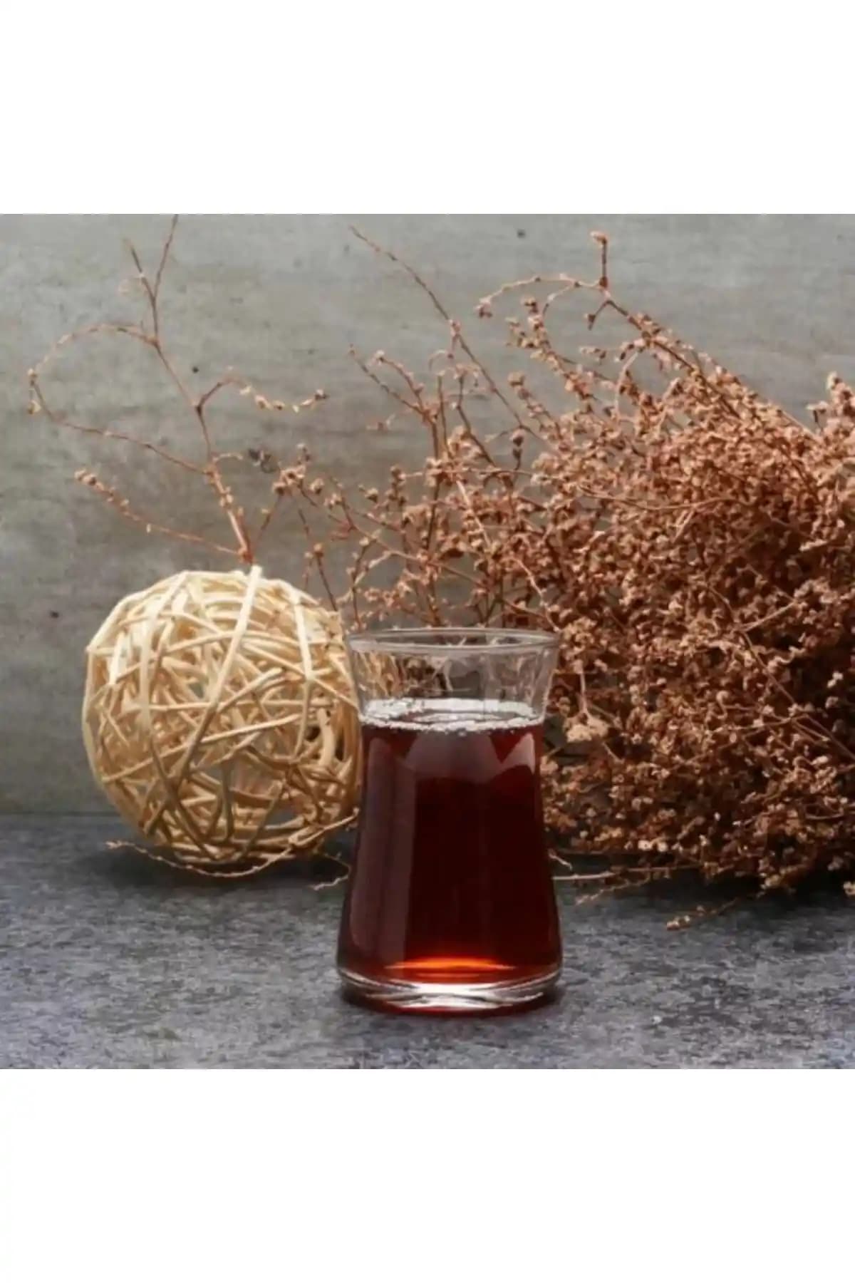 Paşabahçe 42361 Heybeli Çay Bardağı: Zarafetle Sunulan 170 ml Cam Bardak Seti