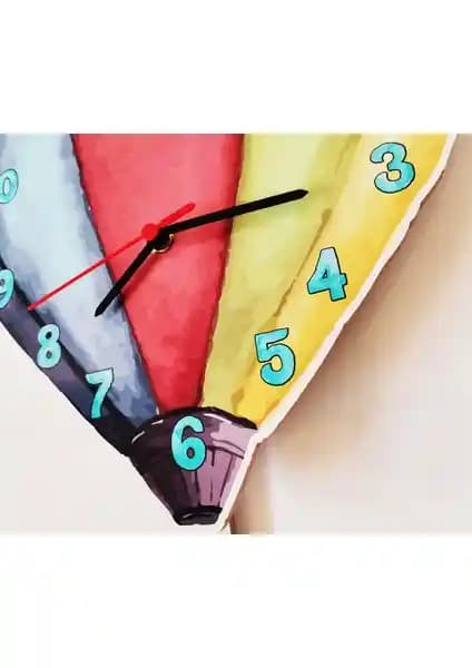 Arya Ahşap Çocuk Odası Sarkaçlı Balon Duvar Saati ile Neşeli ve Renkli Dekorasyon