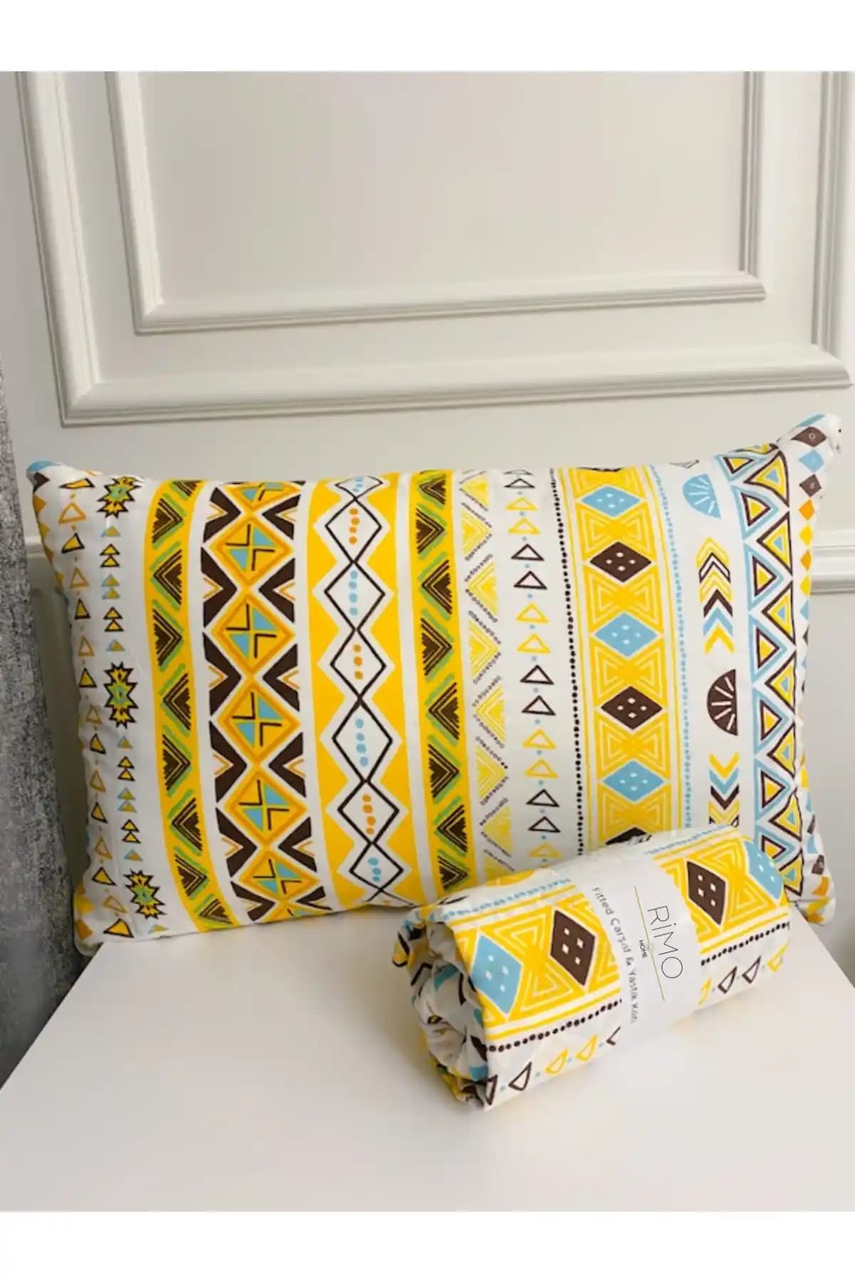 Atelier Home Tek Kişilik 100x200 Ranforce Lastikli Çarşaf Takımı Canlı Sarı Çiçek Desenli