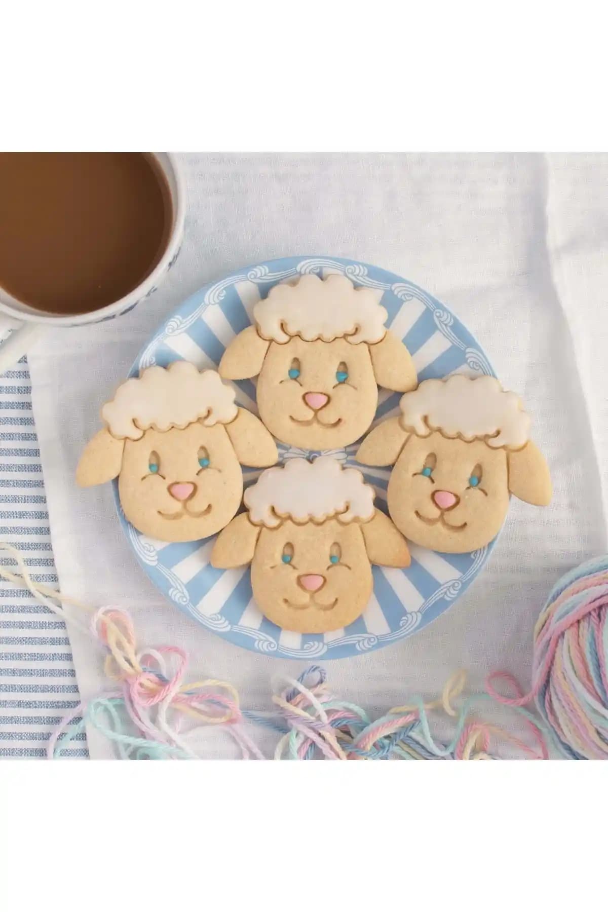 Hobist Sevimli Koyun Kurabiye ve Şeker Hamuru Kalıbı 8 cm Dayanıklı ve Estetik