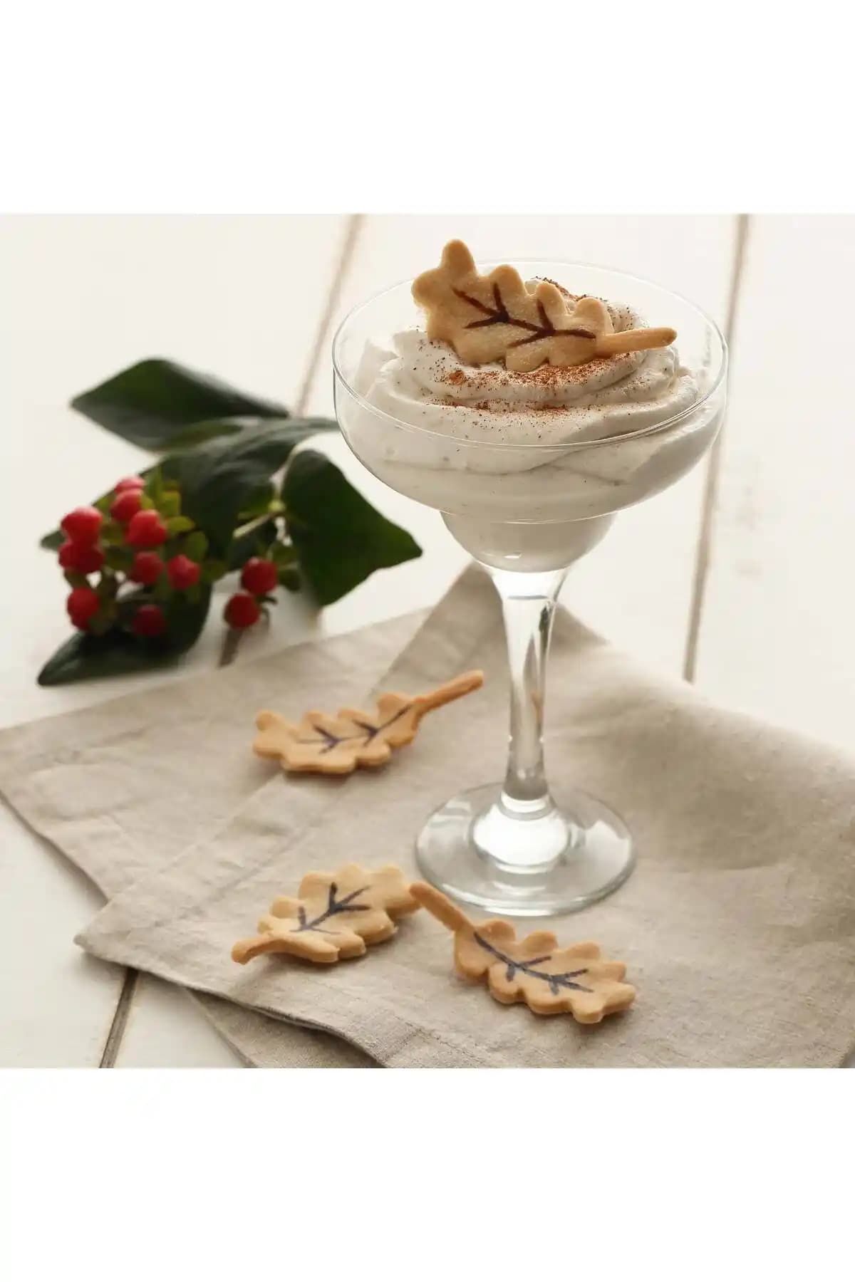 LAV Misket Cam Kokteyl Bardağı 6'lı 300 ml Ayaklı Set Zarif Tasarım