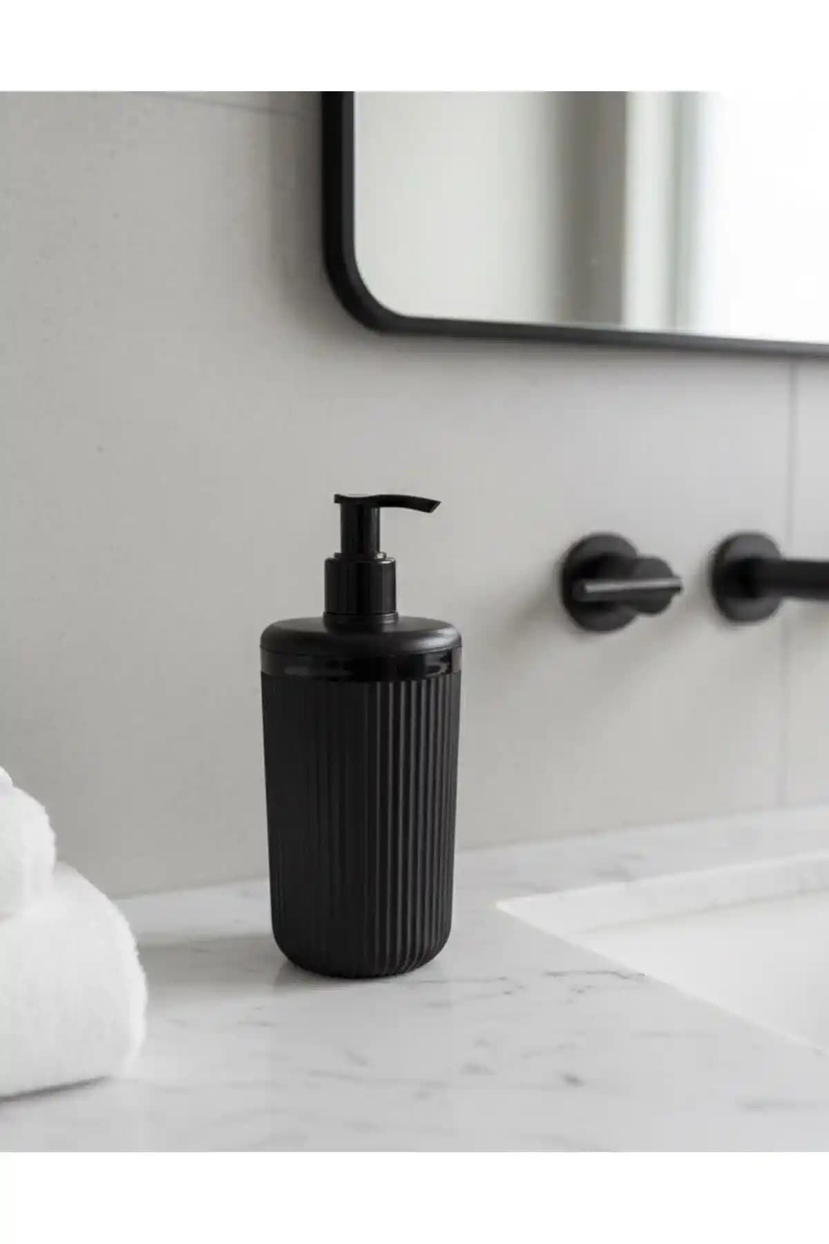 Okyanus Home Mina Siyah Yuvarlak Çizgili Sıvı Sabunluk - Modern ve Dayanıklı Tasarım