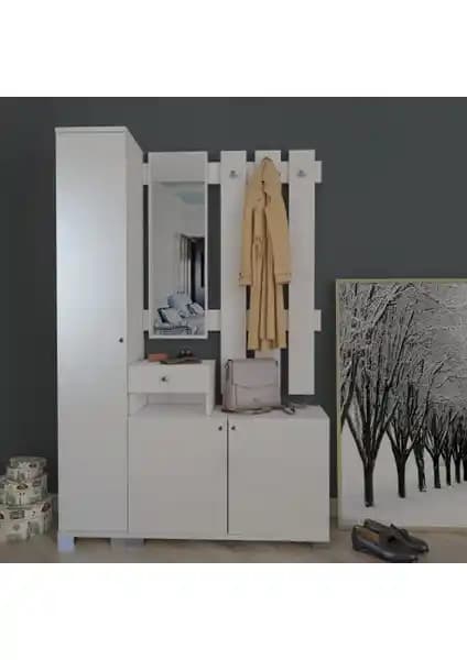 Remaks Defne ve Çeşme Vestiyer Portmanto Takımları: Tasarım ve İşlevsellik Karşılaştırması