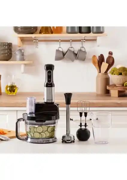 Karaca Mastermaid Prosteel 2000W Mutfak Robotu ile Çok Yönlü Gıda Hazırlama İmkanı