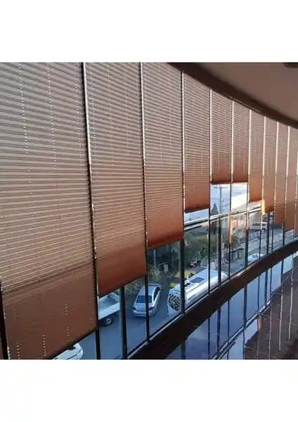 Antrasit Plise Katlanır Cam Balkon Perdesi: Şık ve Fonksiyonel Modern Tasarım