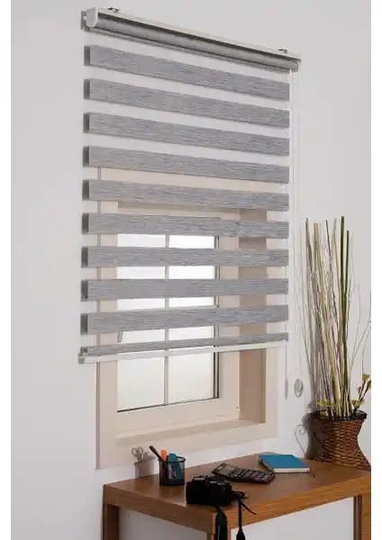 Brillant Bambu Zebra Gri Perde: Estetik ve Fonksiyonellik Sunan Modern Perde Seçeneği