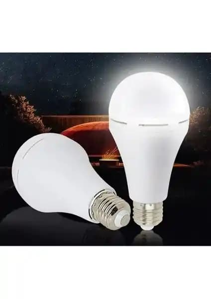 Cata Panco Elektriksiz 8 Saat Yanar Şarjlı LED Ampul Güvenilir ve Pratik Aydınlatma Çözümü
