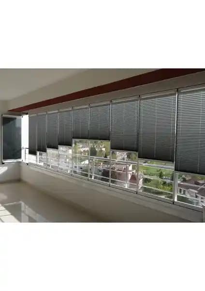 Denas Store Plise Perde: Modern ve Fonksiyonel Çözüm ile Mekanlara Şıklık Katar