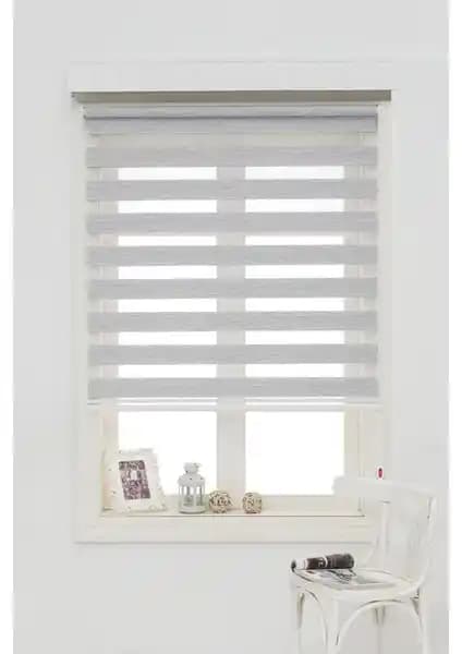 İREMKARAHOME Bambu Raks Açık Gri Zebra Perde: Modern ve Dayanıklı Tasarım