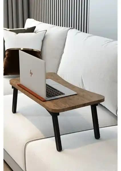 Kadın Girişimci Tarafından Tasarlanan Çok İşlevli Katlanabilir Çalışma Sehpası ve Masa Özellikleri