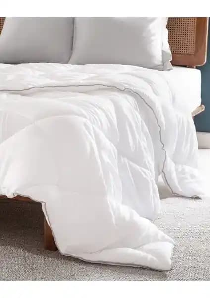 Madame Coco Leonce Micro King Size Yorgan Beyaz - Şık ve Konforlu Yatak Örtüsü