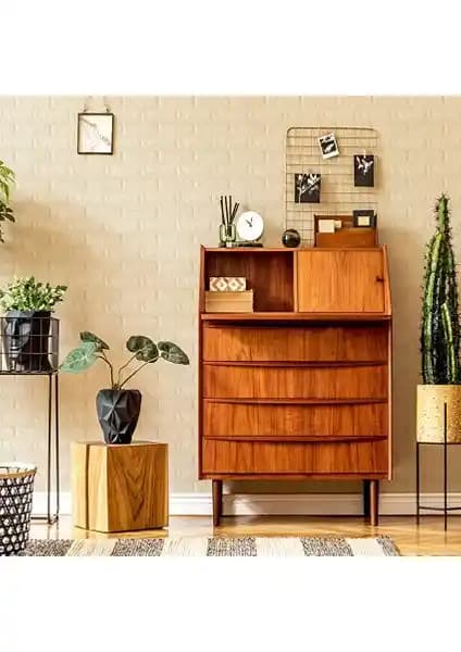 Renkli Kendinden Yapışkanlı Çizgili Krem Duvar Paneli Modern ve Estetik İç Mekan Dekorasyonu