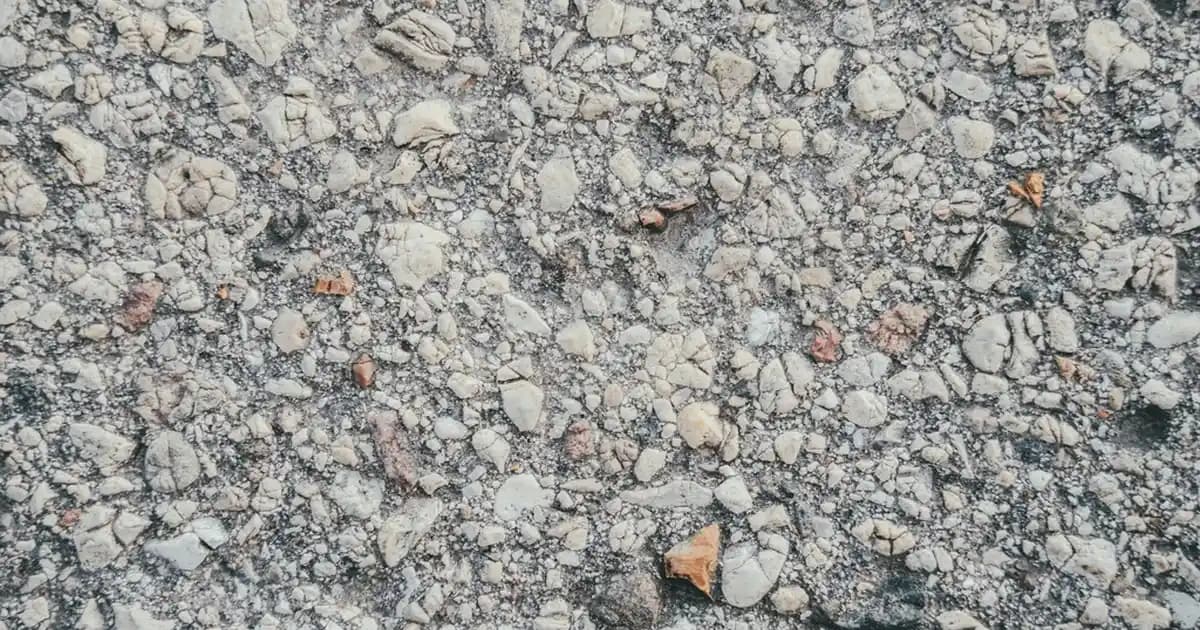 Galatasaray Temalı Yastıklar ile Ev Dekorasyonunuza Tutkulu Bir Dokunuş Katın