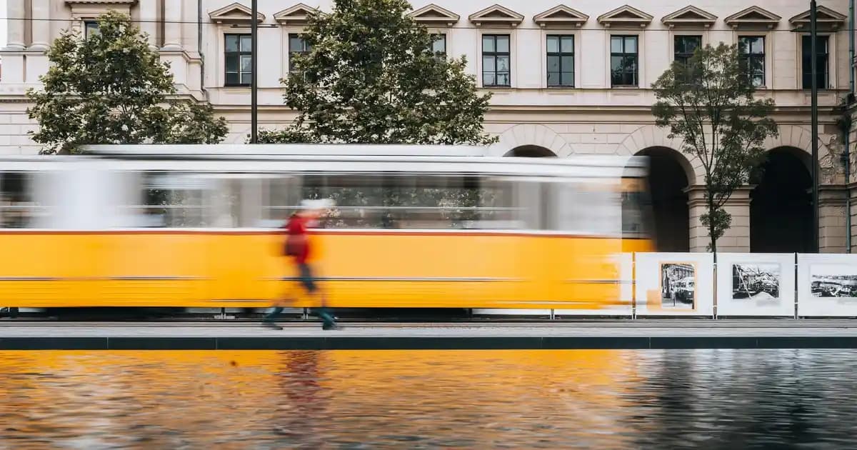 Masaüstü İsimlikleri ile Ofis Dekorasyonunu Geliştirme Rehberi