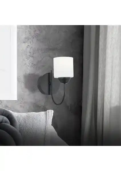 Apliqa Esila Siyah Boyalı Duvar Lambası Modern Tasarım ve Fonksiyonellik