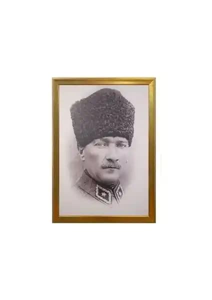 Bellarte Yalız Çerçeveli Atatürk Portresi: Estetik ve Kültürel Değerlerle Dekorasyonunuz