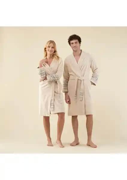 Chakra Derin Unisex Bornoz Bej ve Lacivert Renk Seçenekleri ile Konfor ve Şıklık Sunar