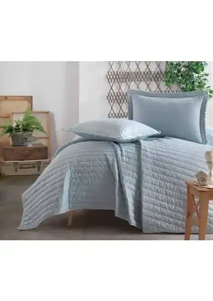 Clasy Pedra V4 Turkuaz Çift Kişilik Yatak Örtüsü Konfor ve Estetik Birlikteliği