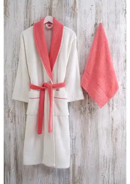 Cotton Box Daily Bayan Bornoz Seti Krem-Mercan Renklerde Şıklık ve Konfor Bir Arada