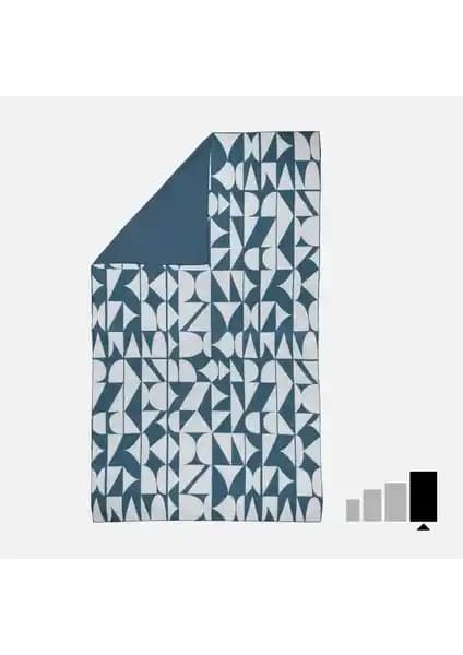 Decathlon Nabaiji Mikrofiber Havlu XL: Yüksek Emicilik ve Hızlı Kuruma Özelliğiyle Pratik Kullanım