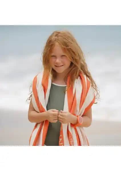 Doğa Dostu ve Şık Green Petition Delmor Fit Tangerine Çocuk Plaj Havlusu