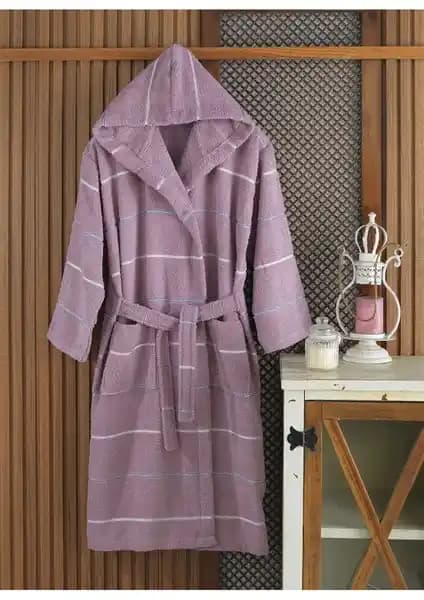 Esmen Bornoz: Yüksek Kalite ve Şık Tasarımıyla Günlük Kullanım İçin Uygun Bornoz