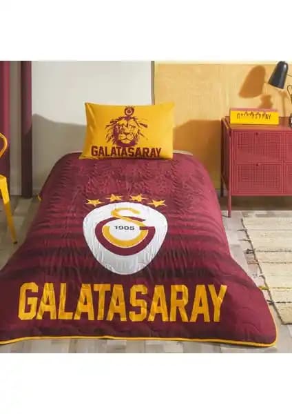 Galatasaray Temalı Tek Kişilik Yatak Örtüsü Seti Şık ve Sağlıklı Uyku İçin Uygun