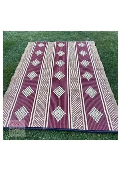 Güney Plastik Halı Klim Piknik Hasırı: Doğal ve Dayanıklı Dış Mekan Aksesuarı