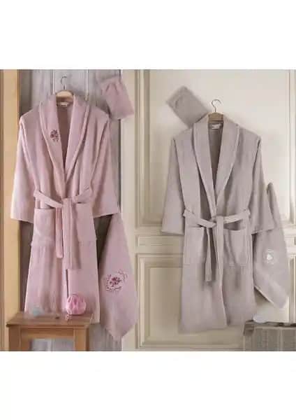 Güvenal 'Pamuxu' 8 Parça Pamuklu Bornoz Seti: Konfor ve Fonksiyonellik Bir Arada