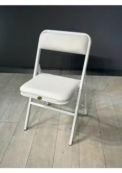 Hey Katlanır Sandalye: Modern, Dayanıklı ve Çok Amaçlı Katlanabilir Oturma Çözümü