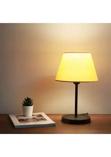 Homing Kumaş Başlık Siyah Gövde Abajur: Modern ve Şık İç Mekan Aydınlatma Çözümü