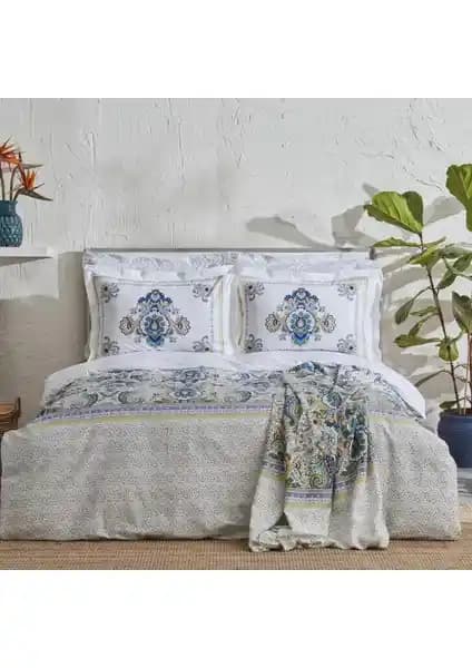 Karaca Home Elenora Pamuk Çift Kişilik Nevresim Takımı: Estetik ve Konforun Buluşması