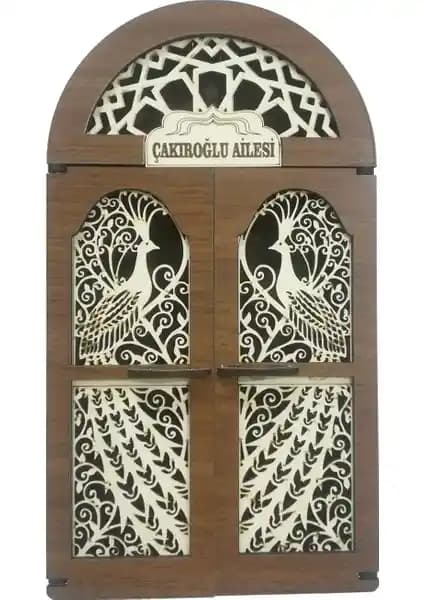 Kişiye Özel Dekoratif Tavus Kuşu Duvar Askısı Modern ve Şık Tasarım