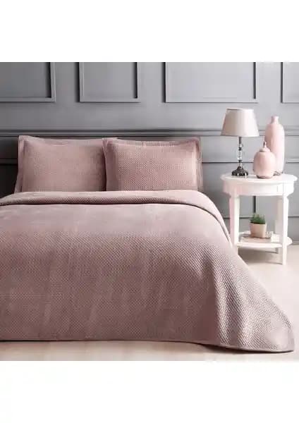Linens Glace Çift Kişilik Pembe Yatak Örtüsü Seti Estetik ve Dayanıklı Tasarım
