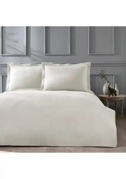 Linens Mist Kahverengi Çift Kişilik Yatak Örtüsü Seti Estetik ve Dayanıklı Tasarım