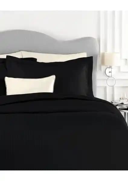 Madame Coco Elicia Çizgili Saten Nevresim Takımı Modern ve Şık Tasarımıyla Yatak Odanıza Zarafet Katar