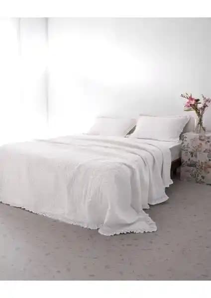 Madame Coco Maryon Tek Kişilik Yatak Örtüsü Beyaz Modern ve Şık Tasarım