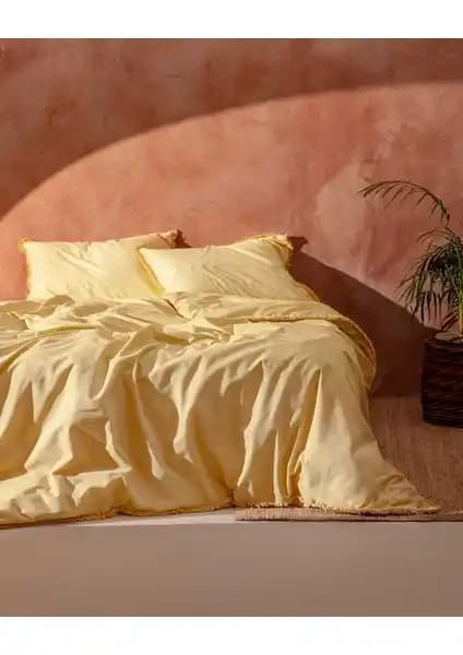 Madame Coco Sona King Size Püsküllü Nevresim Takımı Sarı Renkli Estetik ve Konfor Sunar