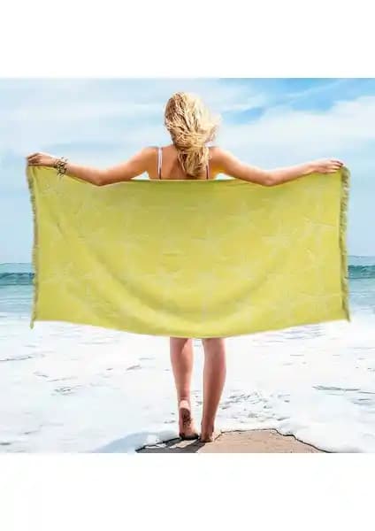 Miabella Home Plaj Havlusu: Konfor ve Şıklık Sunan Hafif ve Emici Pamuk Havlu