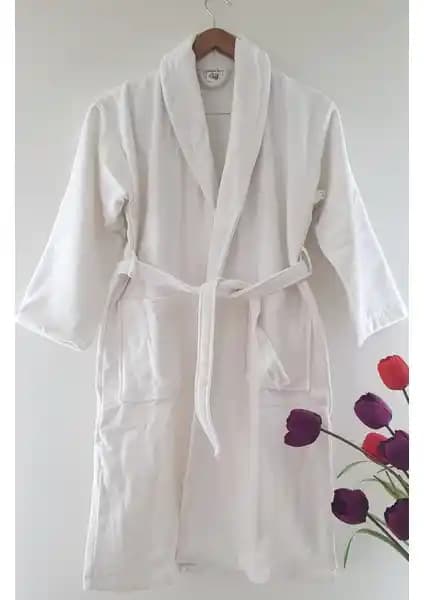 My Sweet Baby Kadife Çocuk Bornozu: Yumuşak ve Şık Tasarımıyla Banyo Sonrası En İyi Seçenek