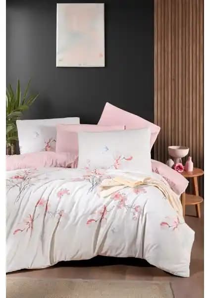 Papavera My Story Lastikli Çift Kişilik Nevresim Takımı: Estetik ve Konfor Bir Arada