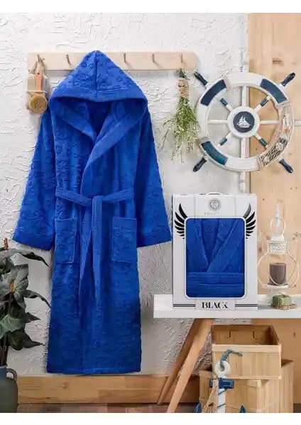 Philippus Berbera Erkek Kapşonlu Kutulu Bornoz Royal: Şıklık ve Konforun Buluşması