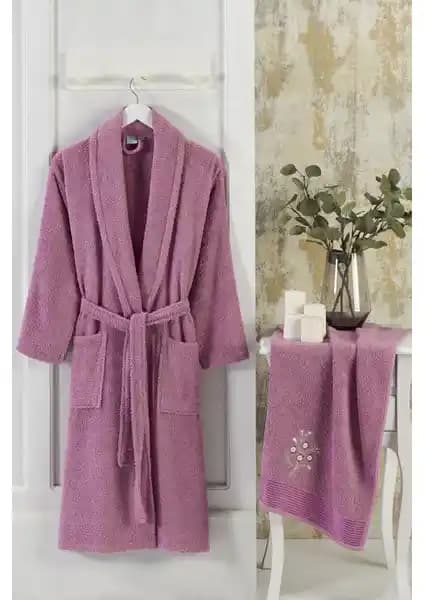 Semecca Gül Kurusu Nakışlı Havlu ve Bornoz Seti – Şıklık ve Konfor Bir Arada