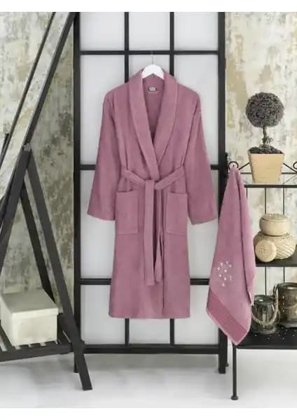 Şilay Home Büyük Beden Havlulu Bornoz Seti: Konfor ve Şıklığın Modern Buluşması